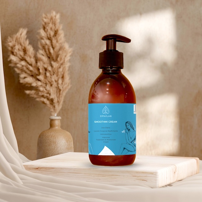 Ecolover recomienda la loción corporal Smoothmi Cream de la marca Omailab con coenzima Q10 porque suaviza la piel y mejora su elasticidad.