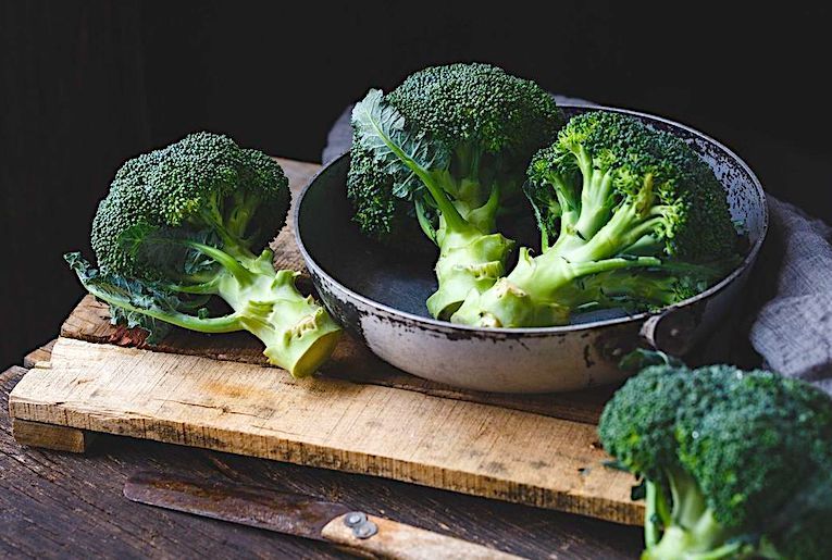 El brócoli es un alimento que se puede convertir en un poderoso activo para la cosmética.